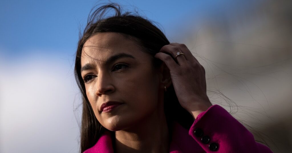 Opinion | What AOC should’ve done instead of endorsing Biden
