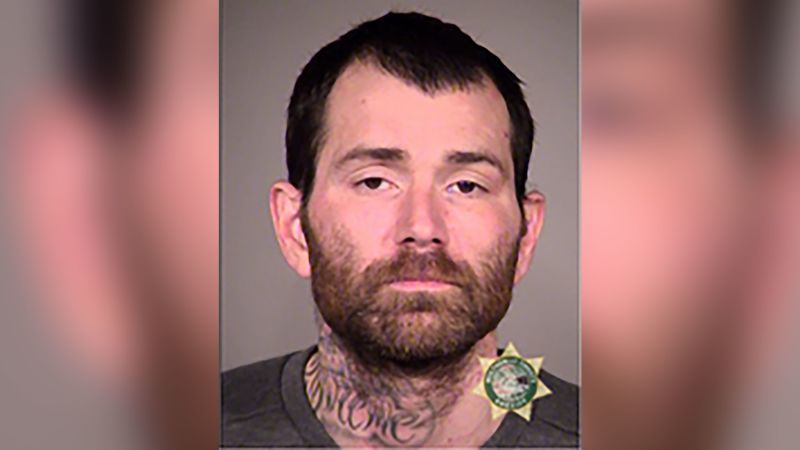 Oregon suspect Christopher Lee Pray captured after escaping custody in hospital